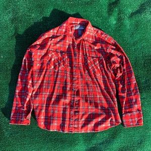 (Large) Red Crescent Bay “Christmas” Flannel 🎄🎁
